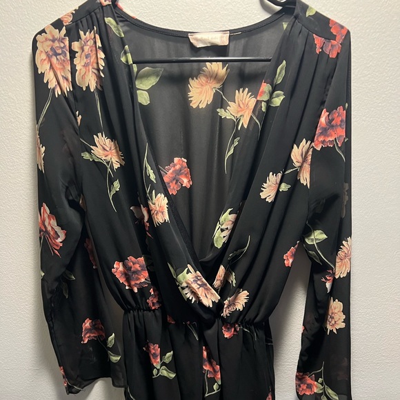 Black Floral Romper - Picture 2 of 4